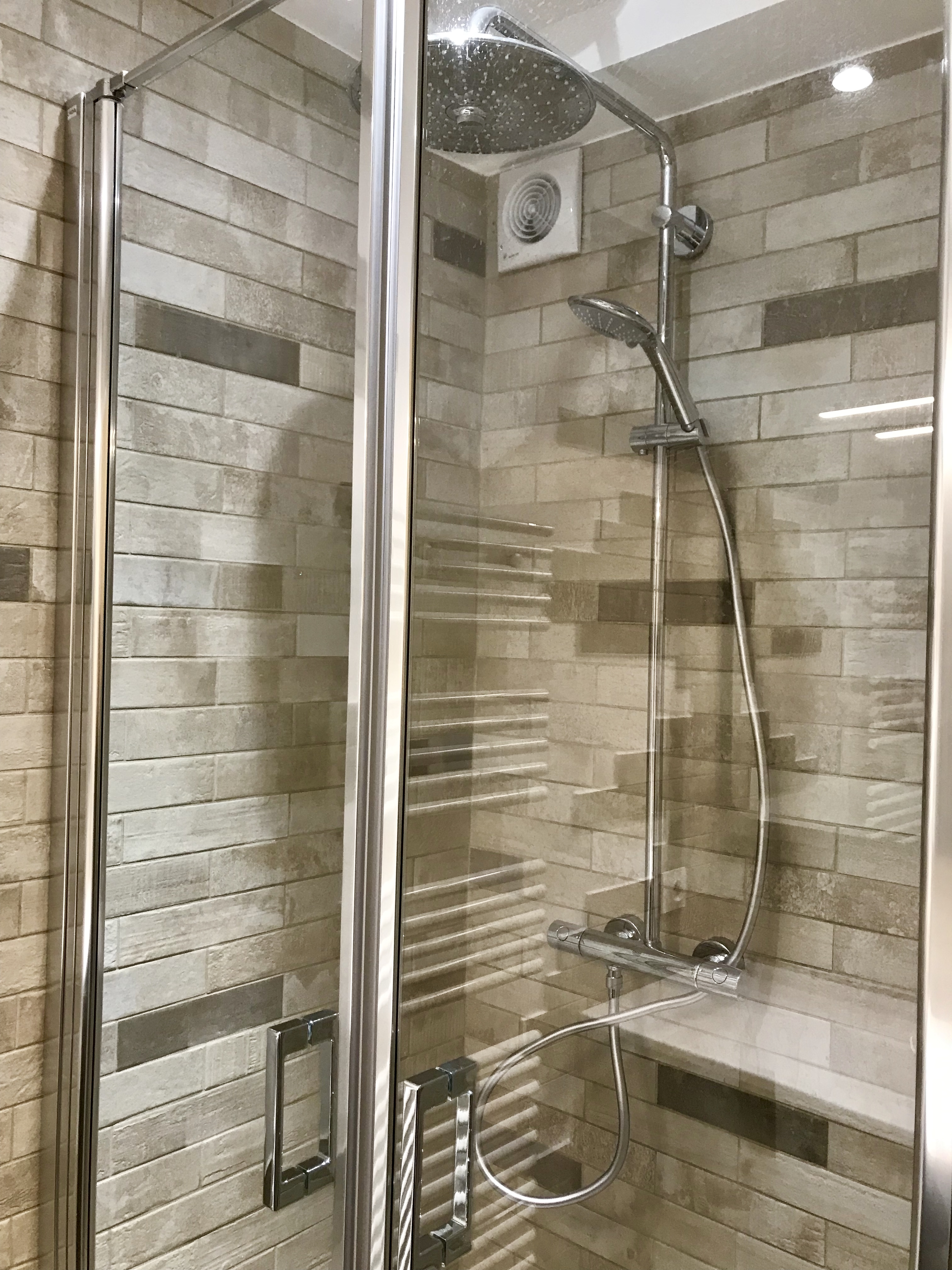 Nouvelle Salle de Bain 1